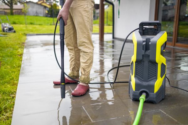 Porch Pressure Washing in Odessa