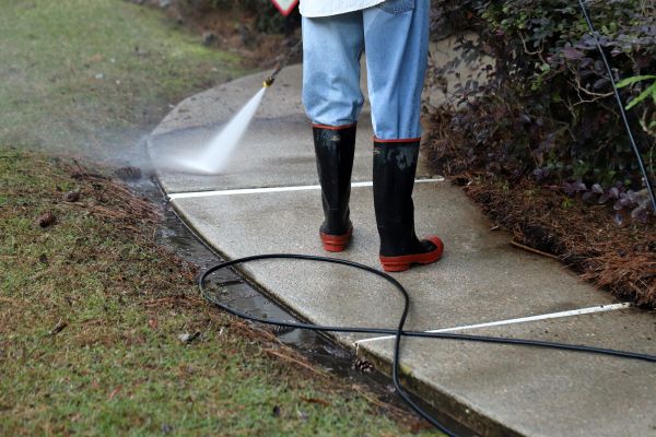 Sidewalk Pressure Cleaning in Odessa