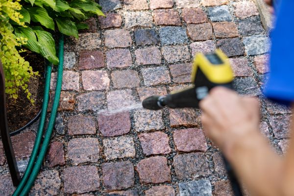 Cost of Paver Sidewalk Cleaning in Odessa