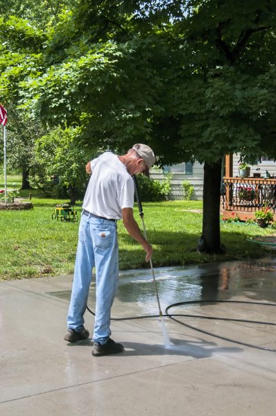 Driveway Concrete Cleaning in Odessa