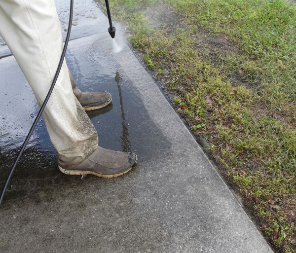 Cost of Concrete Slab Powerwashing in Odessa